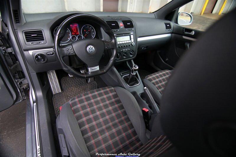 2008 Volkswagen GTI 6-Speed   - Photo 46 - Rockville, MD 20850