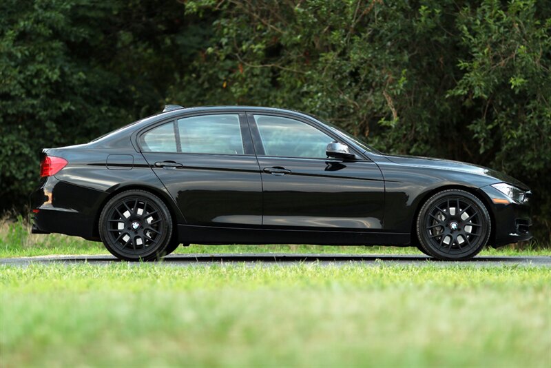2013 BMW 335i  Sport 6-Speed - Photo 8 - Rockville, MD 20850