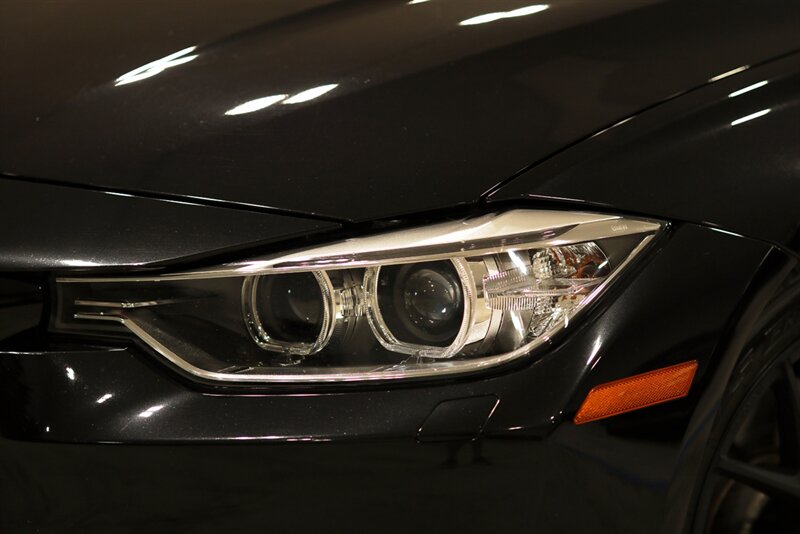 2013 BMW 335i  Sport 6-Speed - Photo 35 - Rockville, MD 20850