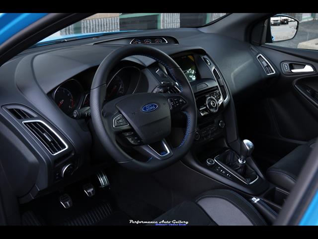 2016 Ford Focus RS   - Photo 32 - Rockville, MD 20850