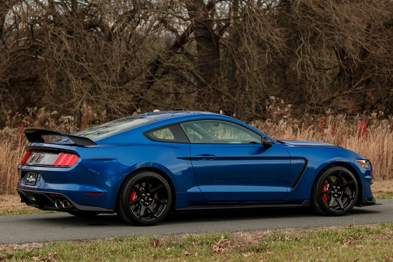 2018 Ford Mustang Shelby GT350R   - Photo 11 - Rockville, MD 20850