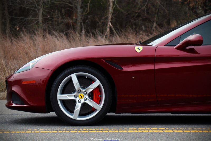 2015 Ferrari California T   - Photo 28 - Rockville, MD 20850