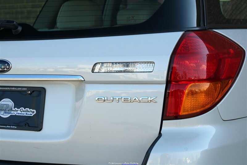2006 Subaru Outback 2.5i   - Photo 39 - Rockville, MD 20850
