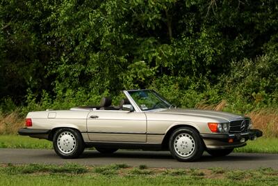 1988 Mercedes-Benz 560-Class 560SL   - Photo 13 - Rockville, MD 20850