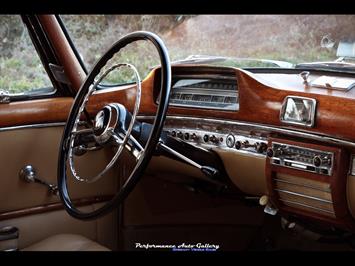 1957 Mercedes-Benz 220s Cabrio   - Photo 4 - Rockville, MD 20850