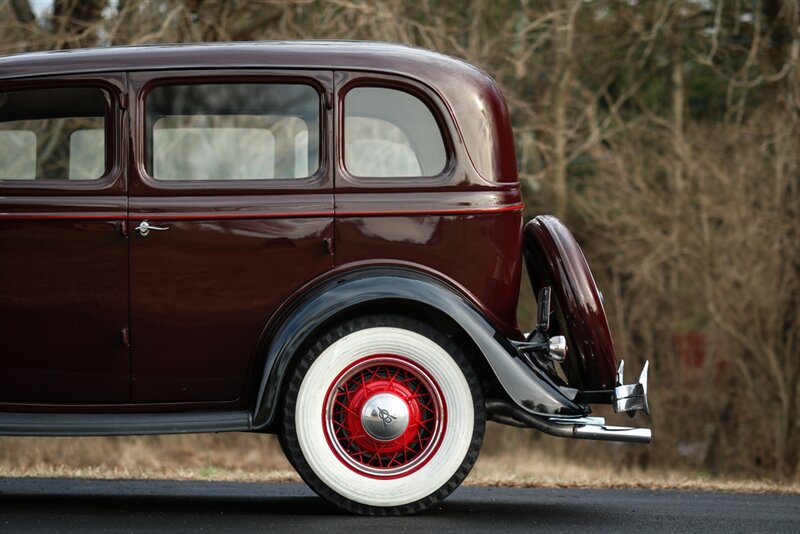 1934 Ford Tudor Sedan Fordor Deluxe V8   - Photo 19 - Rockville, MD 20850