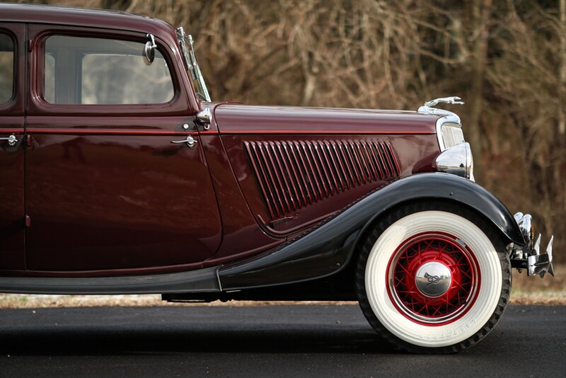 1934 Ford Tudor Sedan Fordor Deluxe V8   - Photo 21 - Rockville, MD 20850