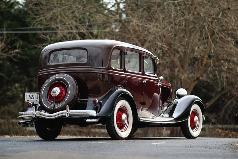 1934 Ford Tudor Sedan Fordor Deluxe V8   - Photo 10 - Rockville, MD 20850