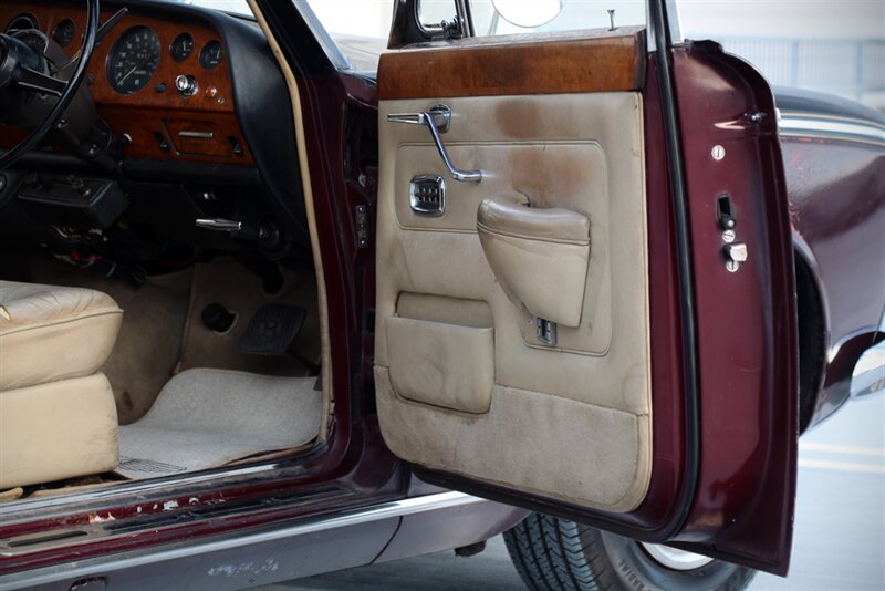 1967 Bentley T1 Sedan   - Photo 48 - Rockville, MD 20850