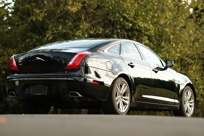 2011 Jaguar XJ   - Photo 2 - Rockville, MD 20850