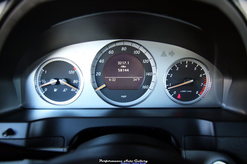 2008 Mercedes-Benz C 300 Sport  6-Speed Manual - Photo 5 - Rockville, MD 20850