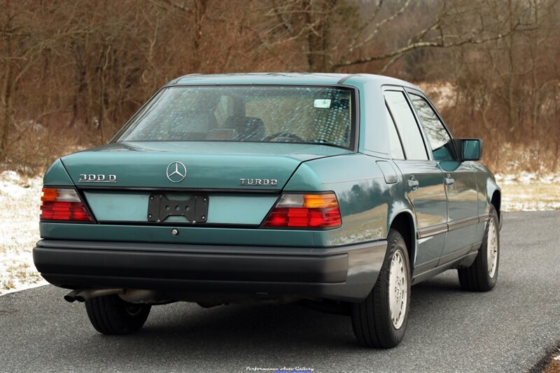 1987 Mercedes-Benz 300 D  Turbo - Photo 2 - Rockville, MD 20850
