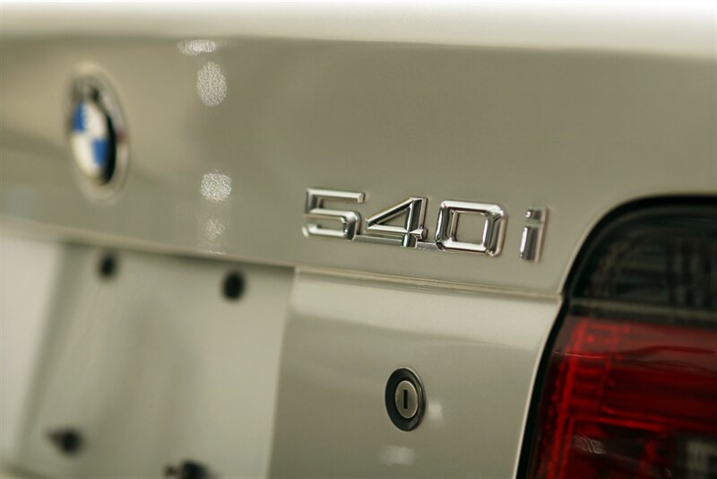 2000 BMW 540i (6-Speed)   - Photo 19 - Rockville, MD 20850