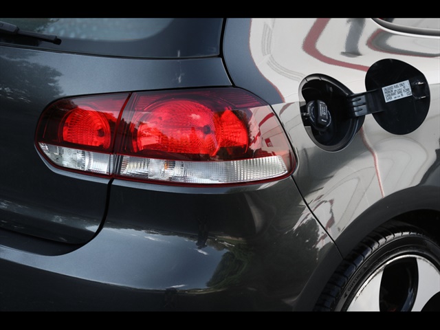 2011 Volkswagen GTI   - Photo 31 - Rockville, MD 20850