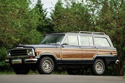 1989 Jeep Grand Wagoneer 4dr   - Photo 1 - Rockville, MD 20850