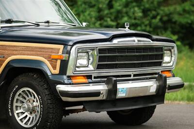 1989 Jeep Grand Wagoneer 4dr   - Photo 14 - Rockville, MD 20850