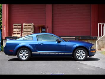 2006 Ford Mustang   - Photo 6 - Rockville, MD 20850