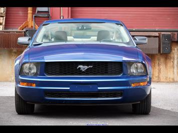 2006 Ford Mustang   - Photo 4 - Rockville, MD 20850