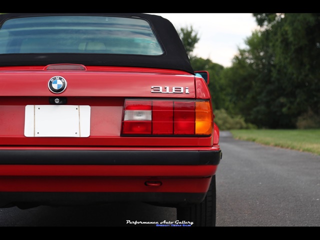 1992 BMW 318i   - Photo 10 - Rockville, MD 20850