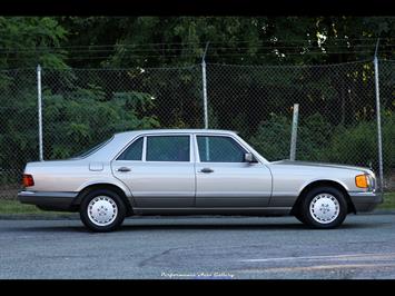 1986 Mercedes-Benz 300 SDL   - Photo 8 - Rockville, MD 20850