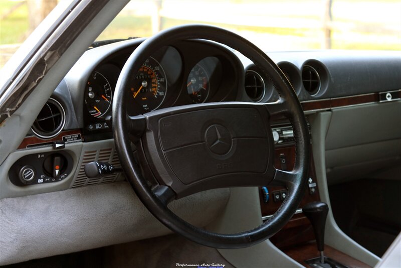 1988 Mercedes-Benz 560-Class 560 SL   - Photo 50 - Rockville, MD 20850