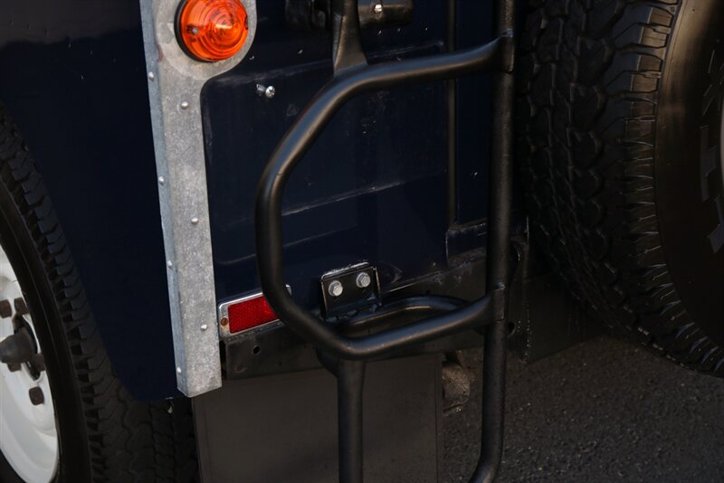 1969 Land Rover Series II A 88 "   - Photo 39 - Rockville, MD 20850