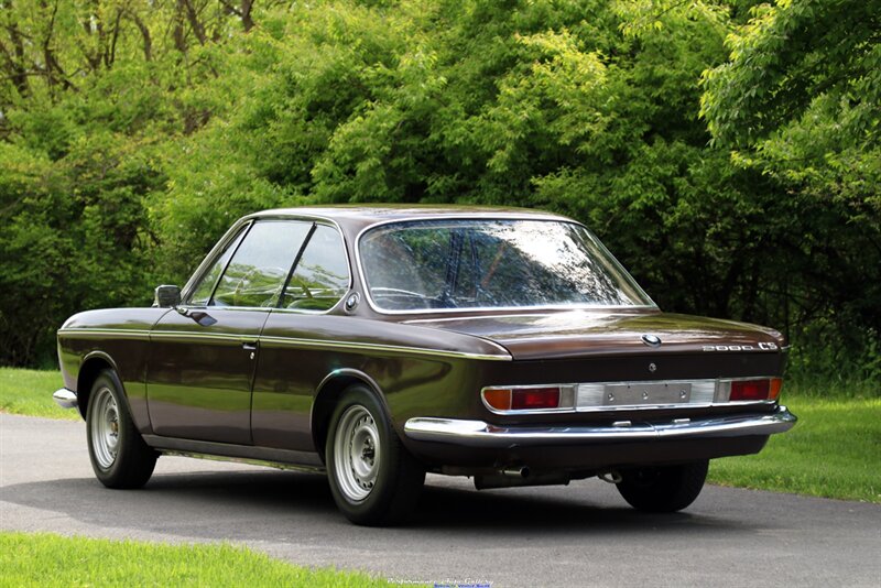 1967 BMW 2000CS 4-Speed   - Photo 11 - Rockville, MD 20850