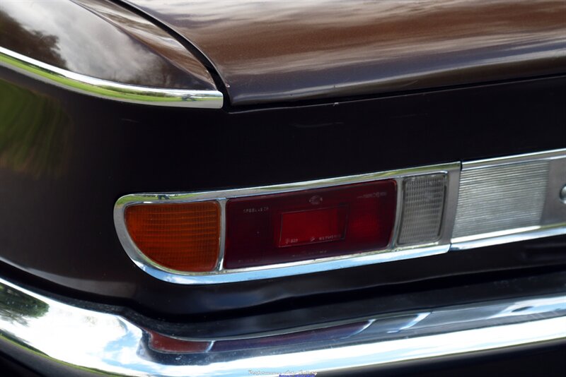 1967 BMW 2000CS 4-Speed   - Photo 37 - Rockville, MD 20850