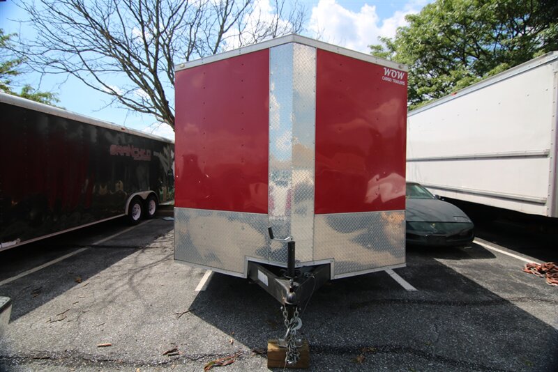 2016 Covered Wagon Enclosed V-Nose Car Trailer 8.5 x 24   - Photo 5 - Rockville, MD 20850