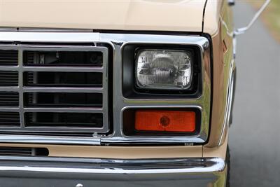 1984 Ford Bronco 2dr   - Photo 19 - Rockville, MD 20850