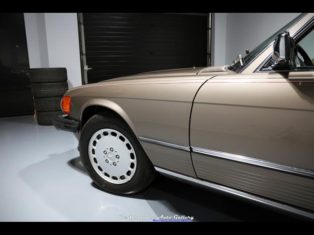 1989 Mercedes-Benz 560SL   - Photo 59 - Rockville, MD 20850