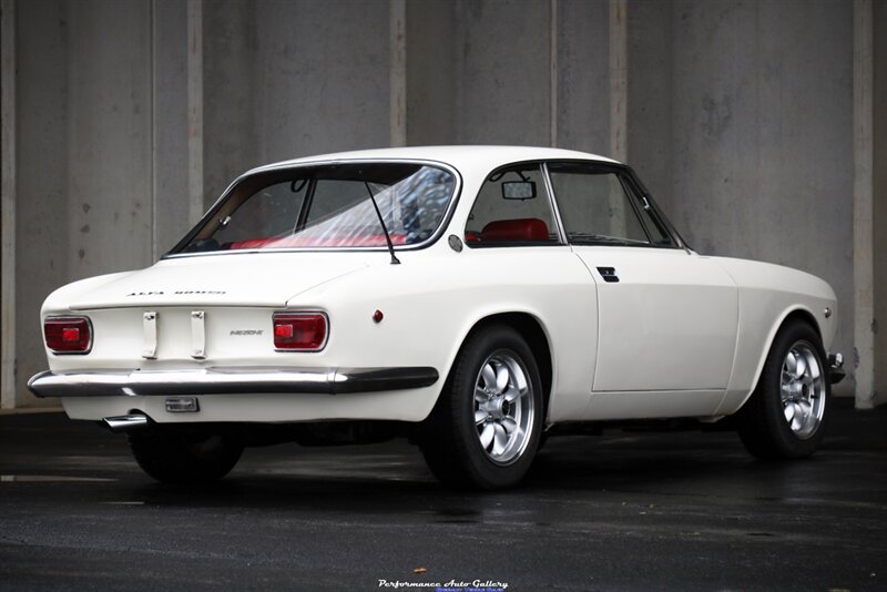 1969 Alfa Romeo GTV 1750   - Photo 22 - Rockville, MD 20850