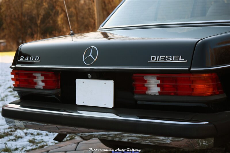 1980 Mercedes-Benz 240D   - Photo 23 - Rockville, MD 20850