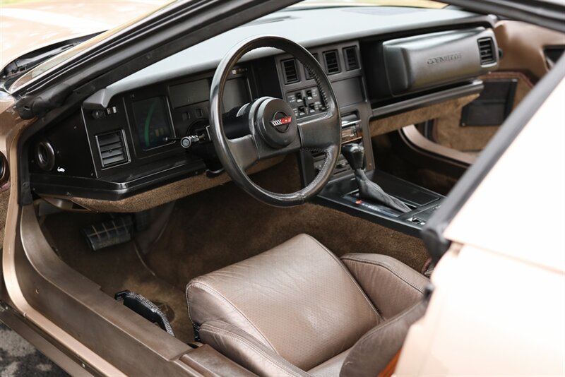 1984 Chevrolet Corvette   - Photo 46 - Rockville, MD 20850