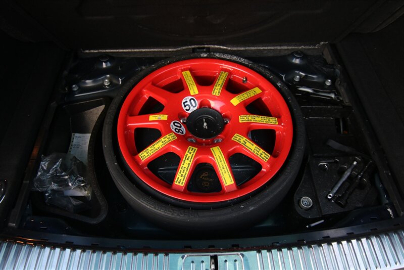 2013 Volkswagen Touareg TDI Sport   - Photo 83 - Rockville, MD 20850