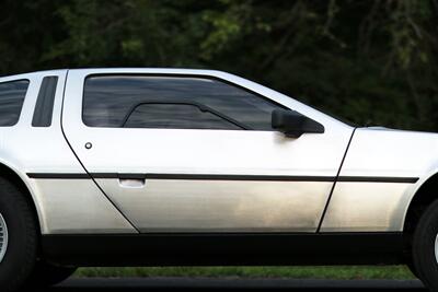 1981 DeLorean DMC-12 5-Speed   - Photo 27 - Rockville, MD 20850