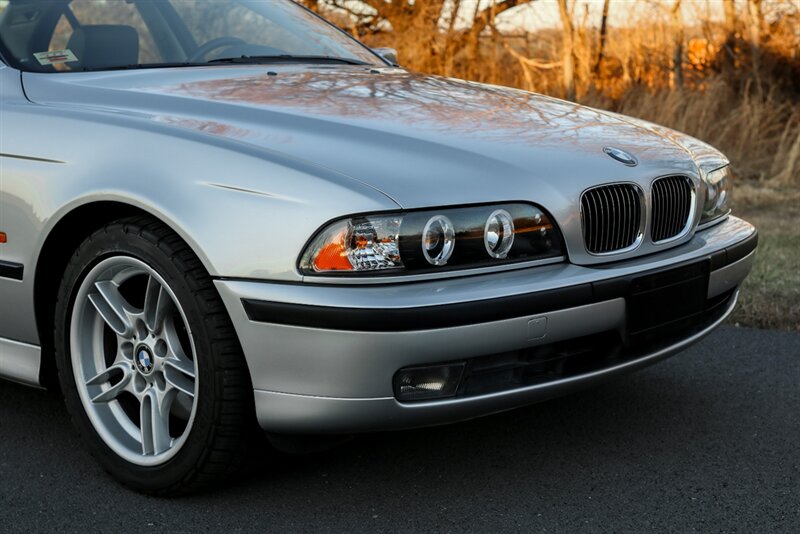 2000 BMW 540i  Sport 6-Speed - Photo 22 - Rockville, MD 20850
