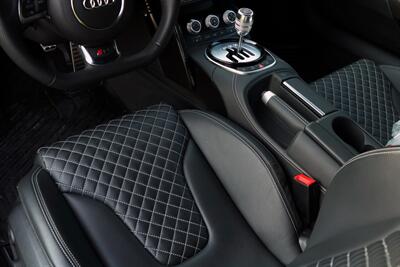 2014 Audi R8 V10 5.2 quattro 6-Speed   - Photo 54 - Rockville, MD 20850