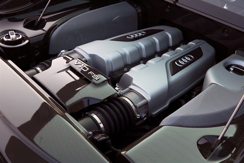 2014 Audi R8 V10 5.2 quattro 6-Speed   - Photo 72 - Rockville, MD 20850