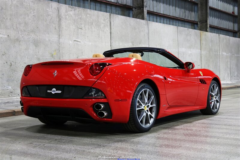 2013 Ferrari California   - Photo 2 - Rockville, MD 20850