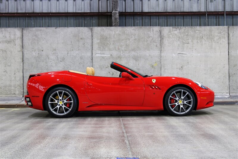 2013 Ferrari California   - Photo 23 - Rockville, MD 20850