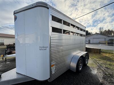 2016 Sundowner 2-Horse Slant Load Trailer   - Photo 2 - Olympia, WA 98501