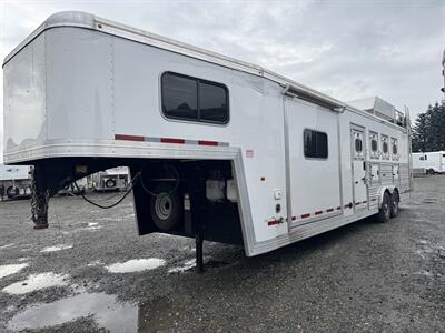 2018 Logan Coach Limited 4-Horse w/10' LQ   - Photo 1 - Olympia, WA 98501