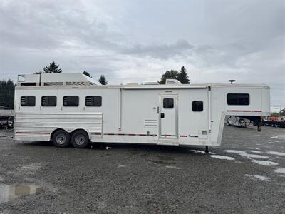 2018 Logan Coach Limited 4-Horse w/10' LQ   - Photo 4 - Olympia, WA 98501