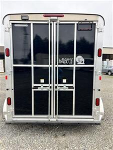 2025 Maverick Trailers Lite Deluxe 2 Horse 14' Horse Trailer   - Photo 5 - Olympia, WA 98501