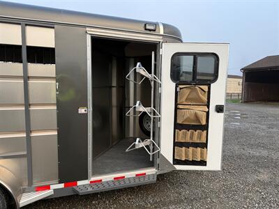2026 C&B Maverick 3-Horse HS Trailer   - Photo 2 - Olympia, WA 98501
