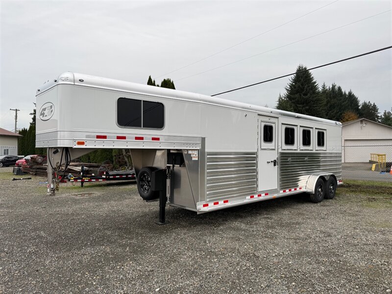 2026 4 Star Trailers Aluminum 4-Horse Gooseneck w/Side Tack  