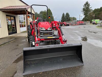  Massey Ferguson 1M.35H Compact Tractor, Loader M Series   - Photo 5 - Olympia, WA 98501