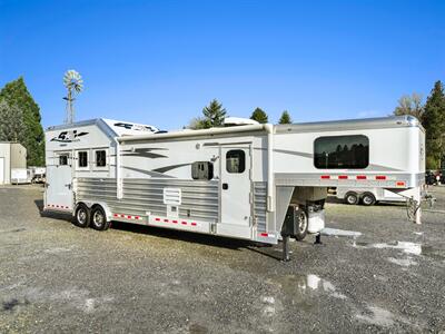2025 4 Star Trailers 3-Horse w/13'8 " LQ, Slide & Generator - Photo 1 - Olympia, WA 98501