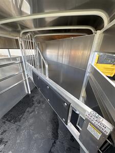 2026 C&B Trailers Maverick 13' 2-Horse Trailer   - Photo 6 - Olympia, WA 98501